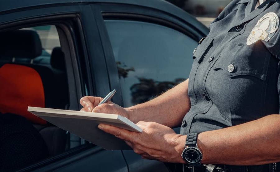 call-police-car-accident Should I Call the Police After a Minor Car Accident in Alaska?